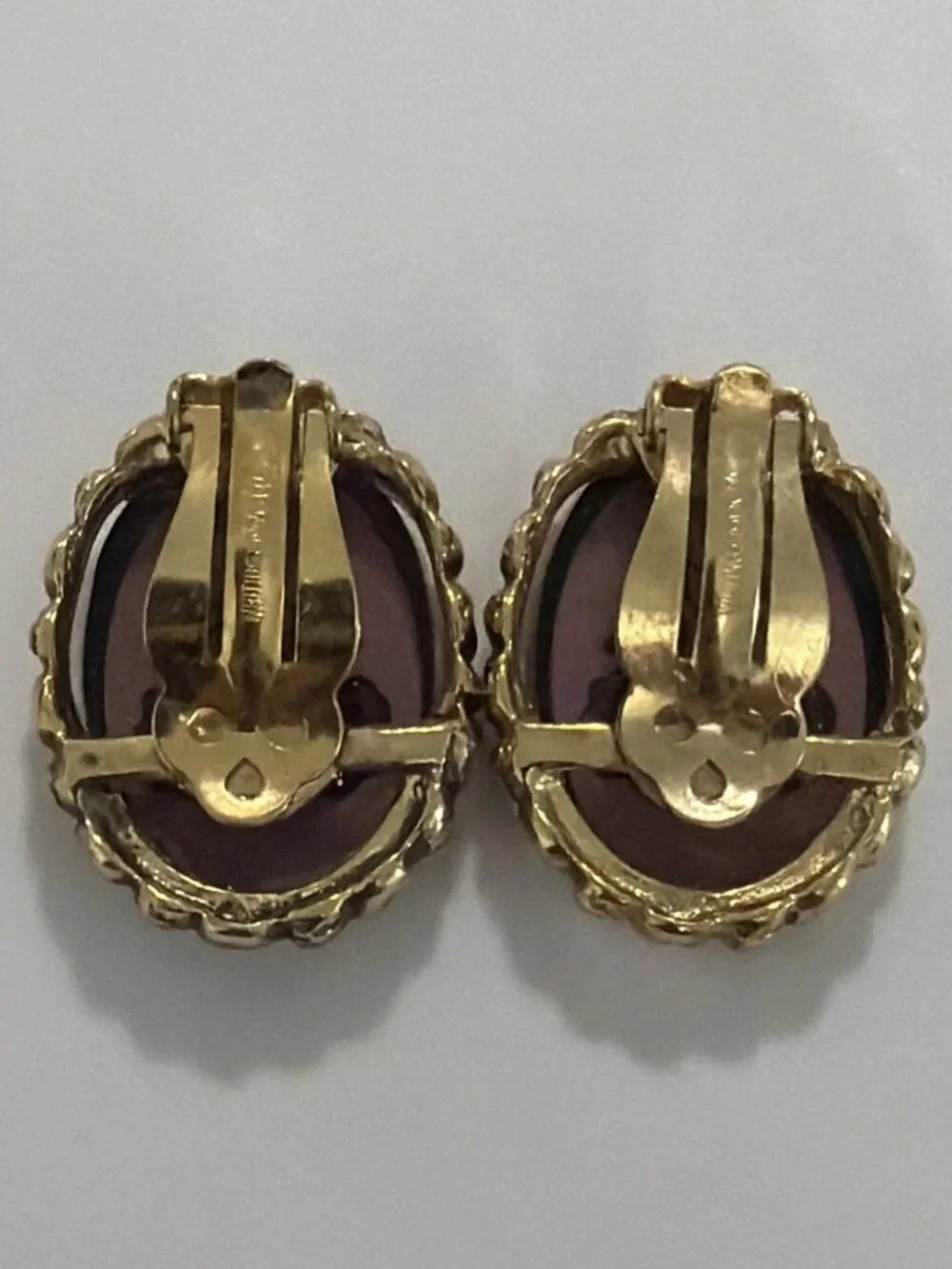 Whiting & Davis Intaglio Rose Earrings - Picture 2 of 4